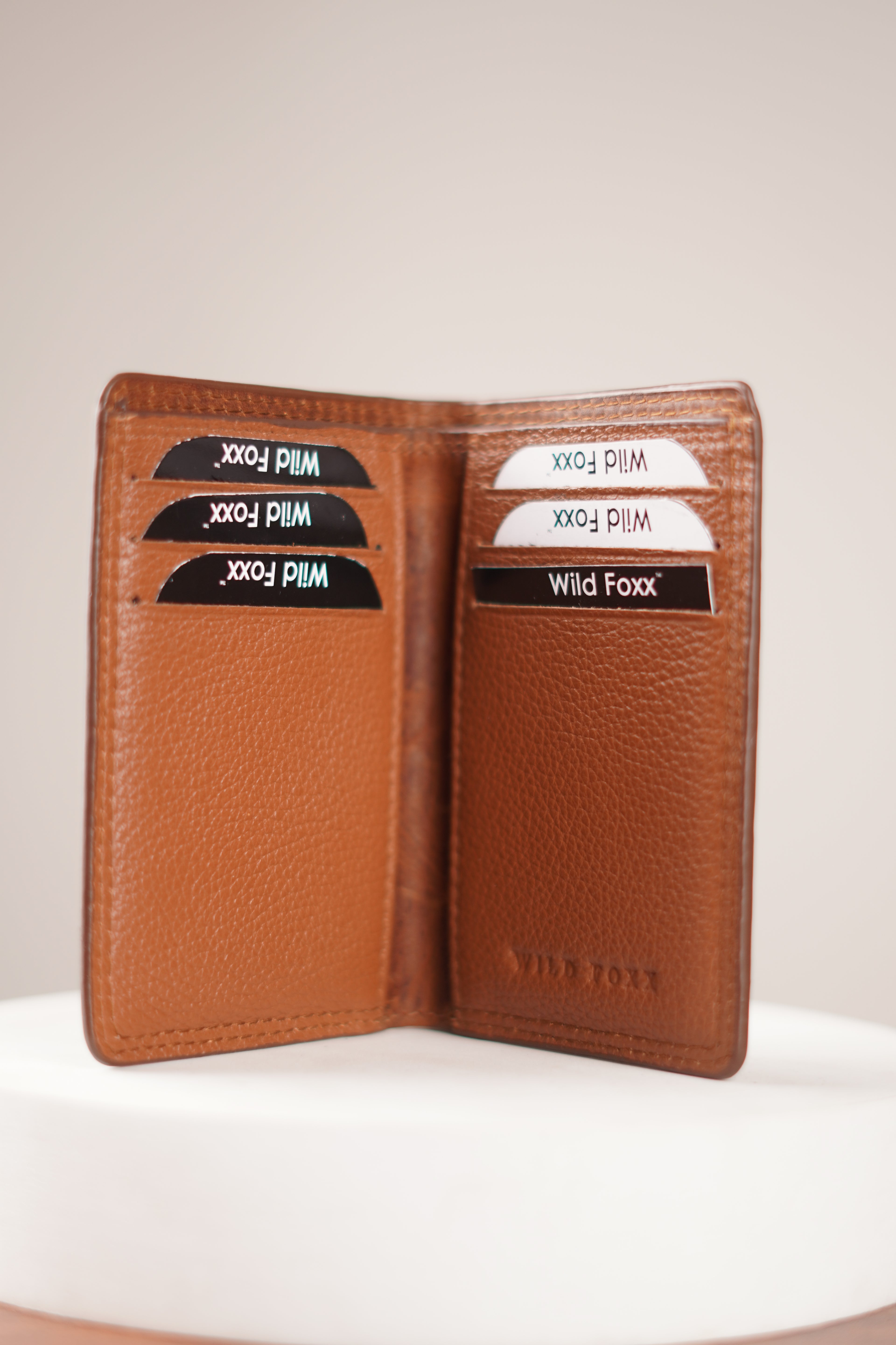 Wildfoxx Bi-Fold Leather Card Holder - Textured Brown