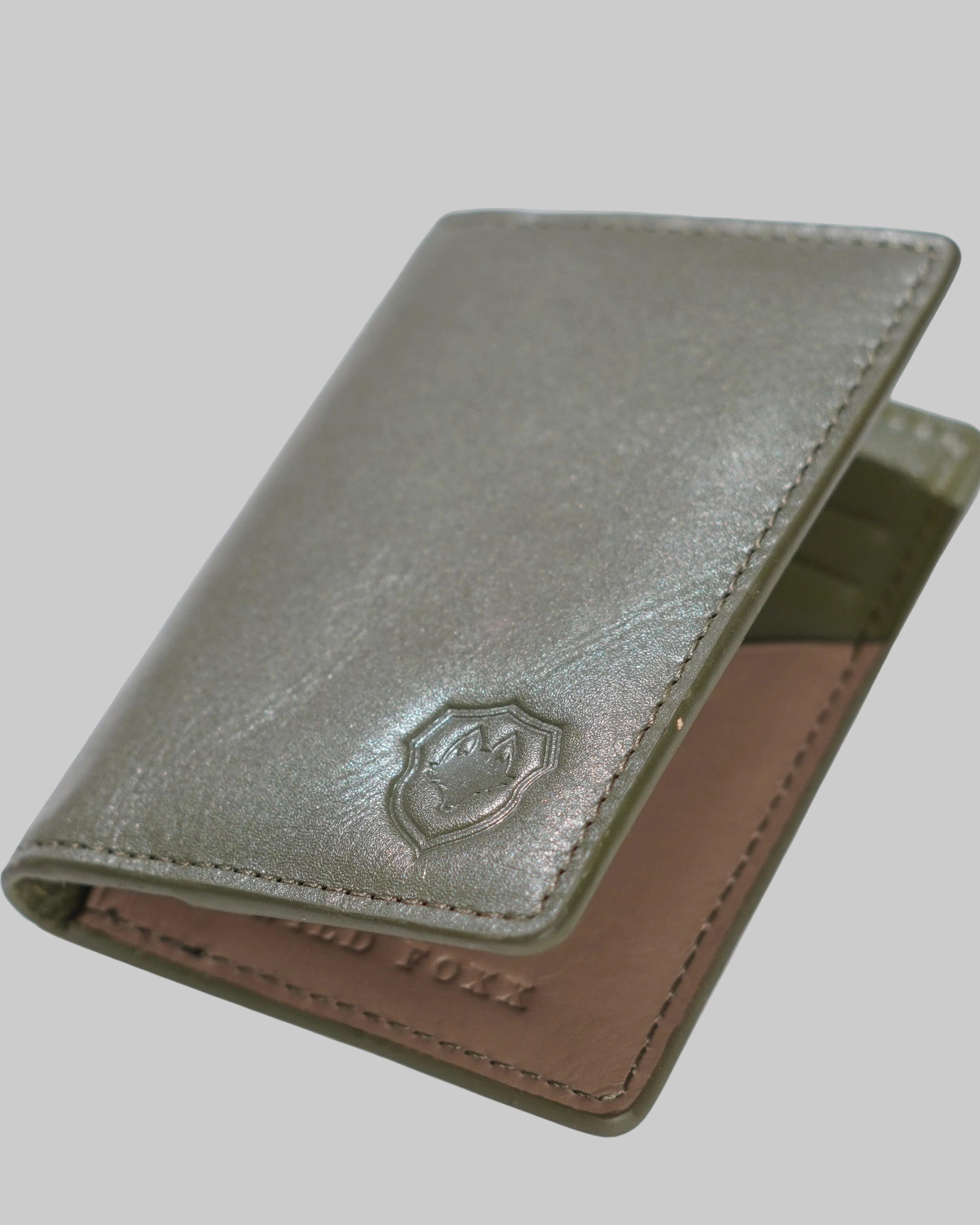 Wildfoxx Bi-Fold Leather Card Holder - Green